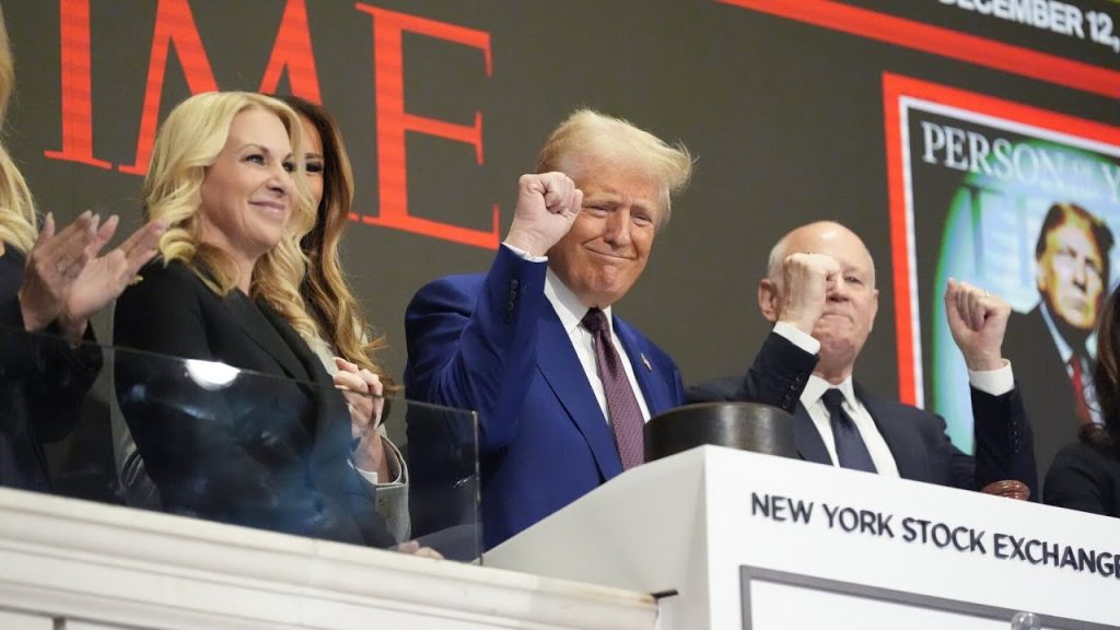 Donald Trump delivers ‘brutal’ message to Kamala Harris as he rings the NY stock exchange bell